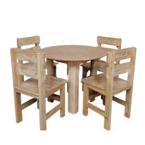 Mesa infantil redonda (no incluye sillas)